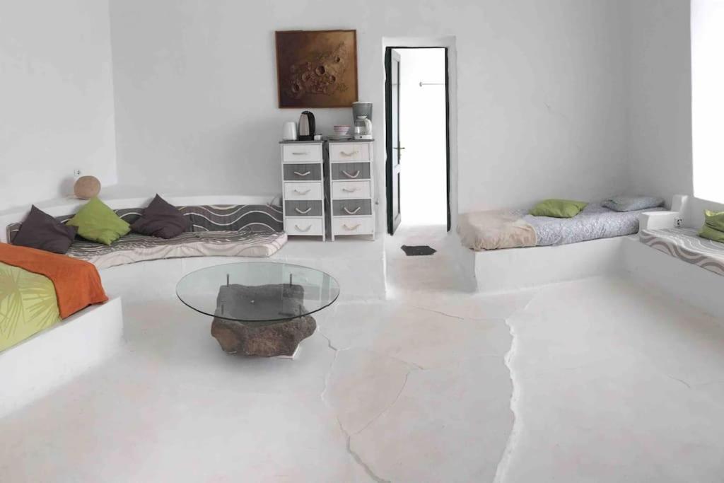 Apartment Iii At Orig. Finca,, Sea Views La Asomada (Lanzarote)